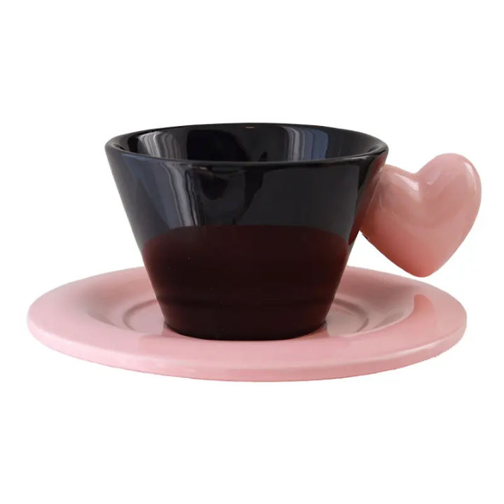 Monochrome Muse Duo – Artisan Heart-Handle Ceramic Cup & High-Gloss Saucer