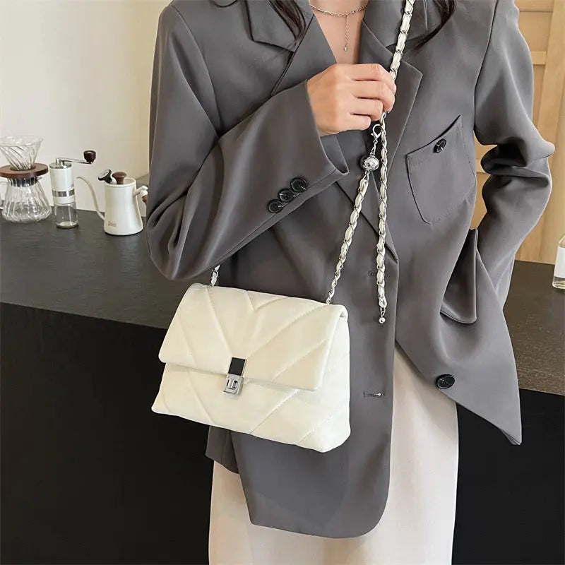 Quilted Heirloom Chain Bag – Classic Flap Shoulder Bag & Woven Crossbody
