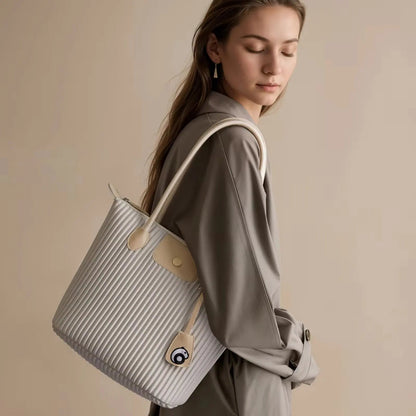 Premium Pleated Everyday Tote – Lightweight Aesthetic Shoulder Bag for Work & Travel
