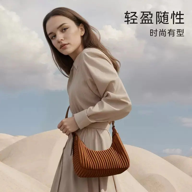 Aura Pleated Mini Bag – Soft-Texture Sculptural Shoulder Bag & Crossbody