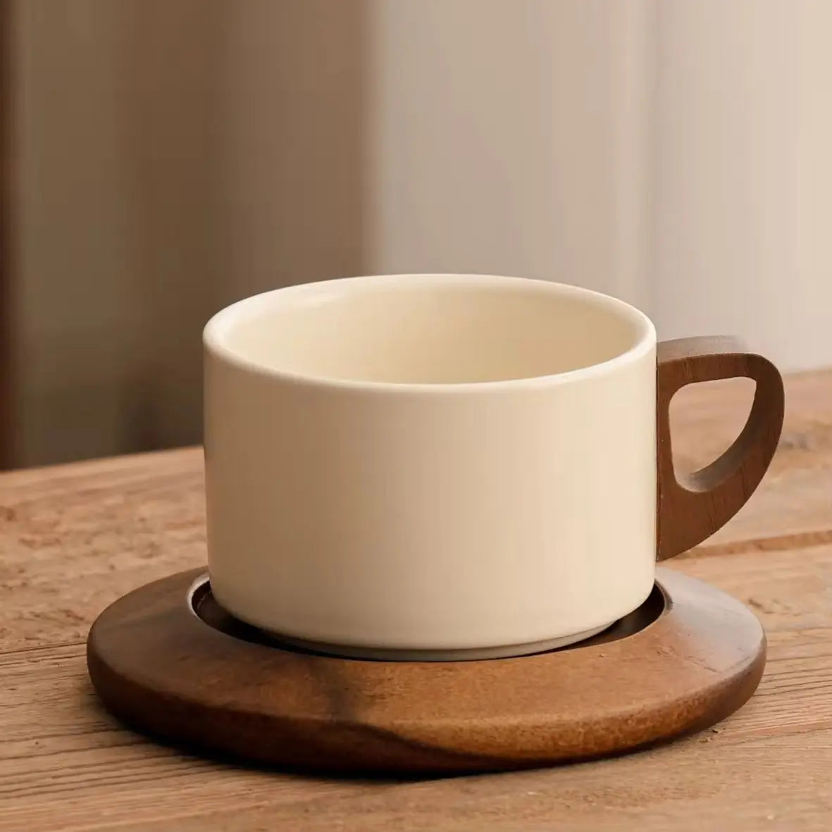 Earthy Ritual Coffee Set – Matte Ceramic Mug & Natural Wood Saucer
