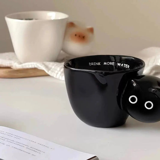 Artisan Peekaboo Cat Mug – Aesthetic Sculptural Ceramic Coffee & Tea Cup