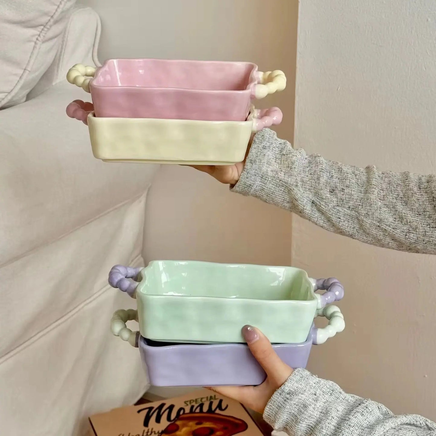 Beaded Scallop Baking Dish – Aesthetic Pastel Ceramic Oven-to-Table Server