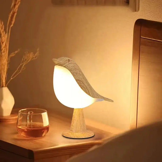 Avis Muse Lamp – Artisan Bird Silhouette LED Night Light & Scandinavian Desk Companion