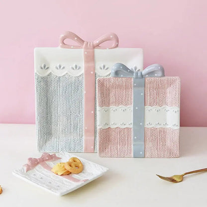 Cadeau Artisan Dish – Sculptural Bow Gift-Box Ceramic Dessert Plate