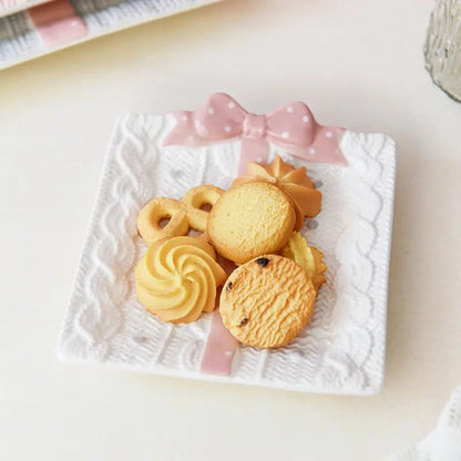 Cadeau Artisan Dish – Sculptural Bow Gift-Box Ceramic Dessert Plate
