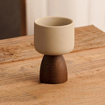 Arcadian Pedestal Serving Bowl – Minimalist Ceramic & Oak-Tone Base