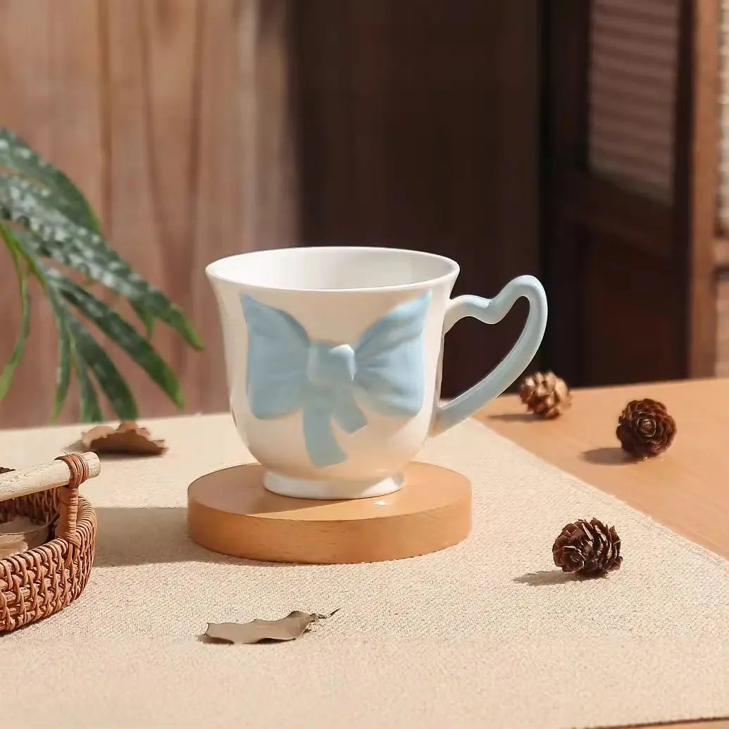 Amour Mug – Artisan 3D Bow Ceramic Cup & Sculptural Heart Handle