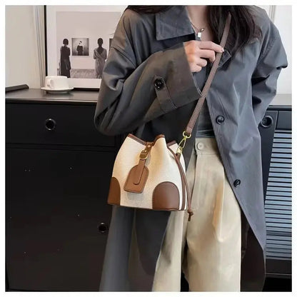 Classic Silhouette Bucket Bag – Minimalist Vegan Leather Crossbody & Shoulder Purse