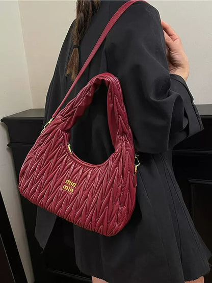 Crescent Quilted Hobo – Plush Soft-Textured Shoulder Bag & Crossbody Purse