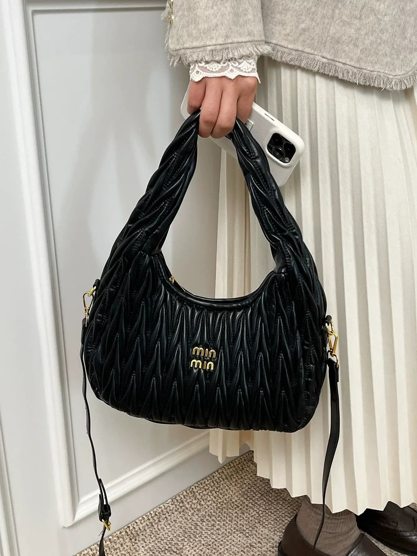 Crescent Quilted Hobo – Plush Soft-Textured Shoulder Bag & Crossbody Purse